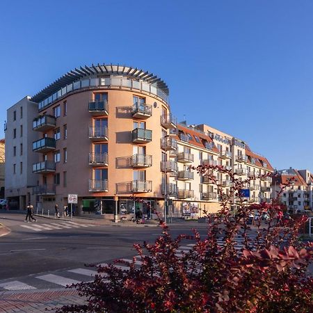 Sunny Apartment In Modrany By Prague Days 外观 照片